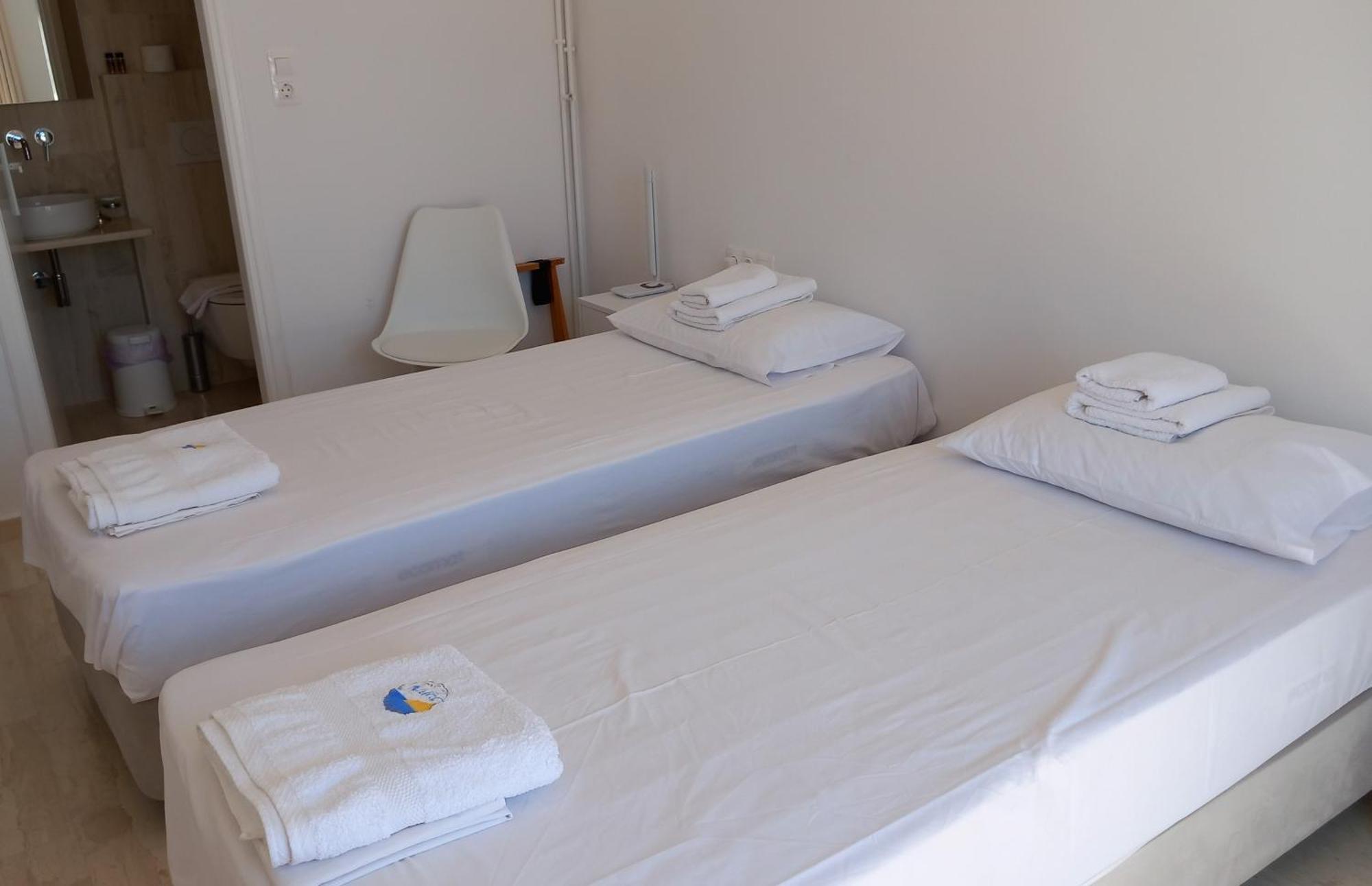 Naias Hotel Livádi Kültér fotó